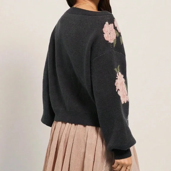 Cozy Floral Print Crew neck Loose fit Sweater Top
